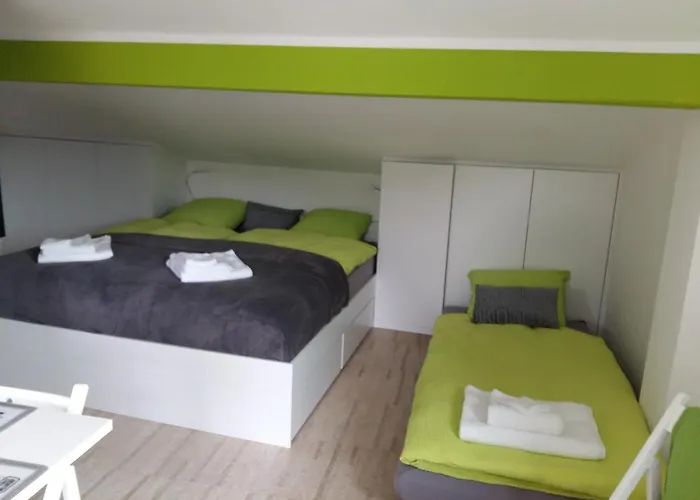 Le Manoir De Champlan Bed & Breakfast 3*