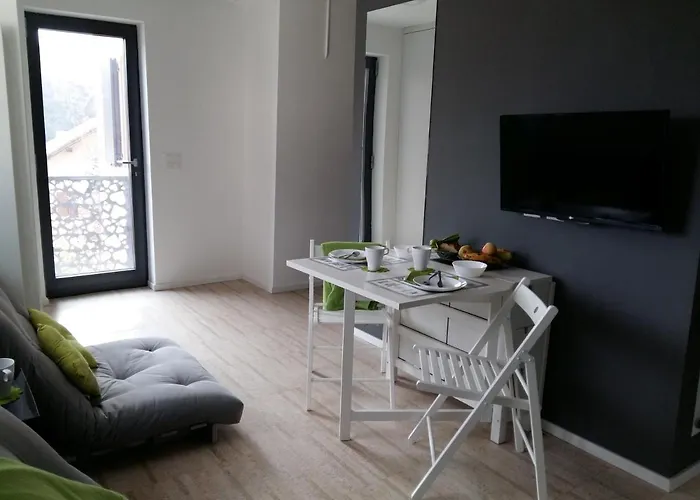 Le Manoir De Champlan